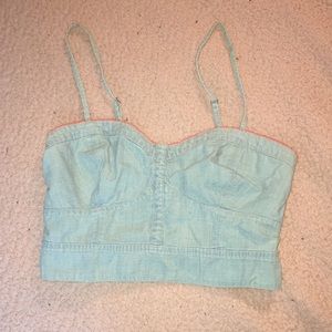 American Eagle crop top!